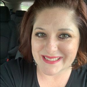 Meet your Posher, Patricia